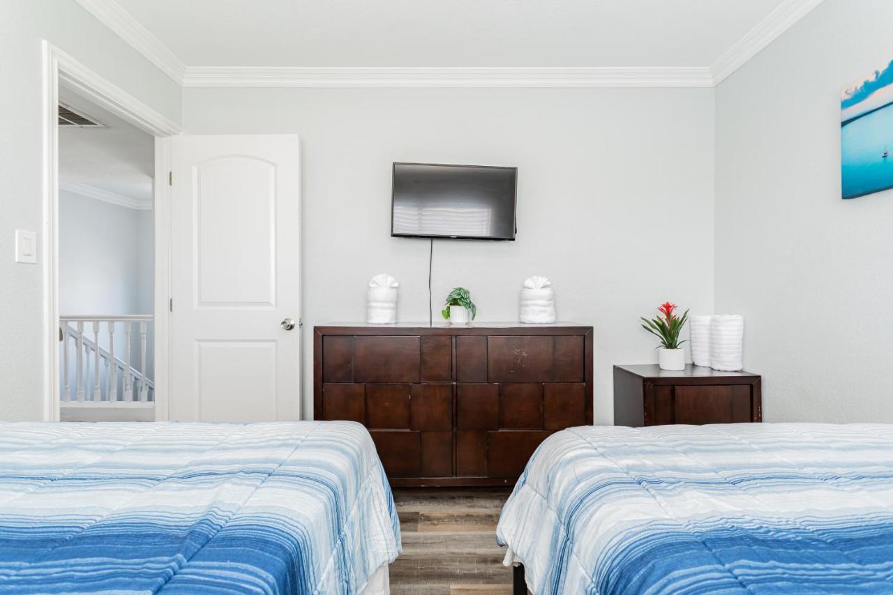 Spacious 5-Bedroom Retreat With Pool Minutes From The Las Vegas Strip Exterior foto