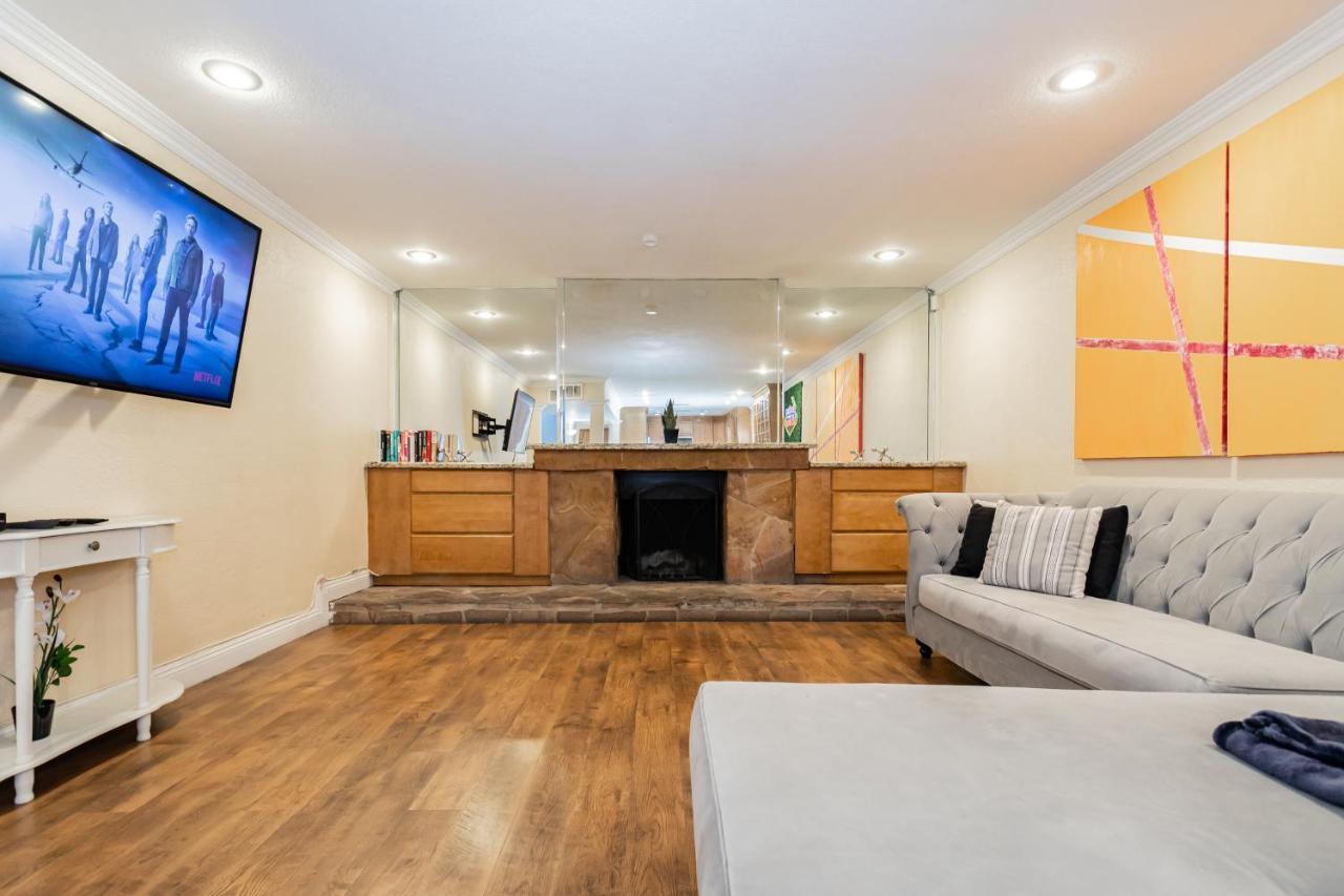 Spacious 5-Bedroom Retreat With Pool Minutes From The Las Vegas Strip Exterior foto